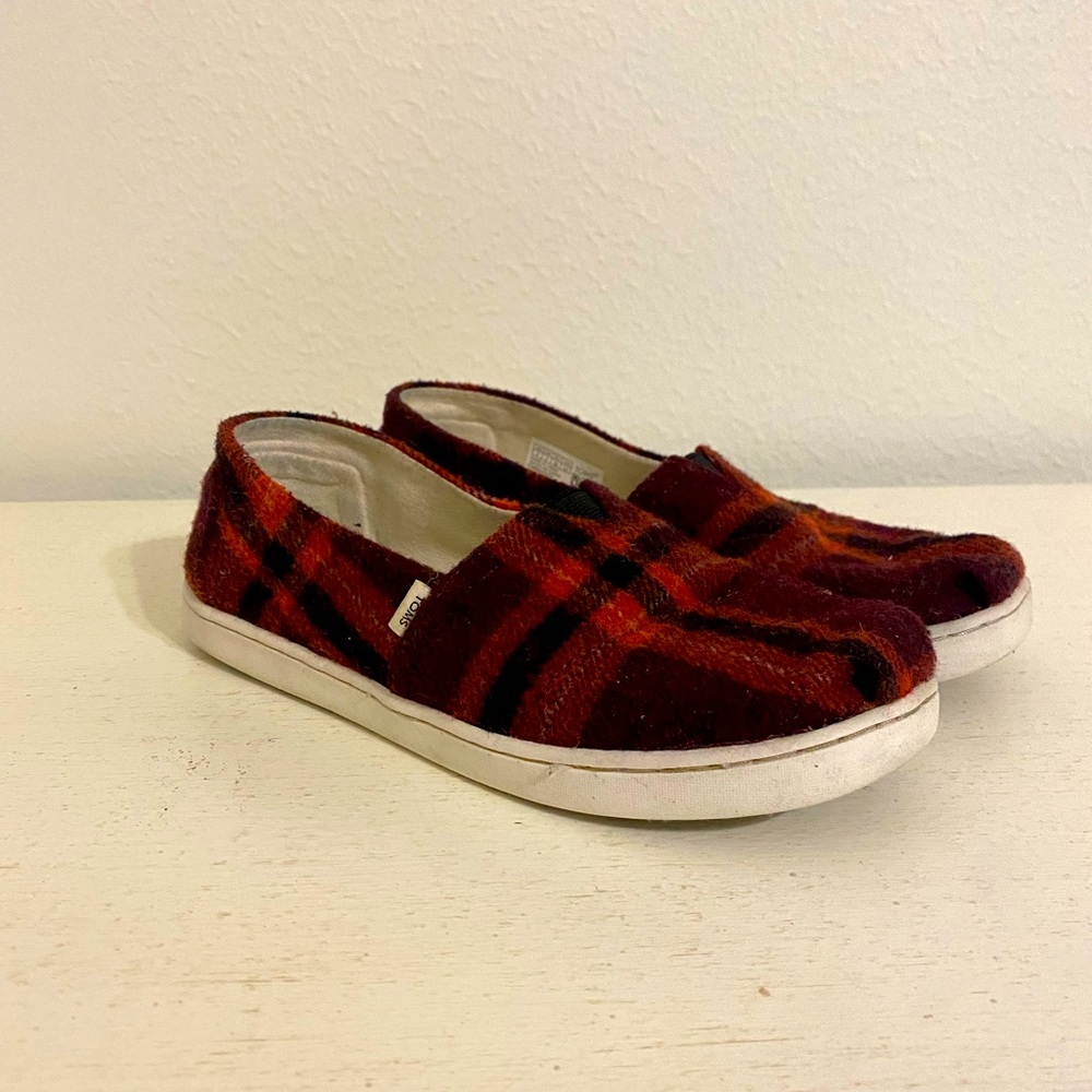 Girls Toms!!